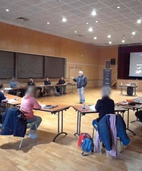 formation et mise en situation de la préparation pour le métier d'artificier